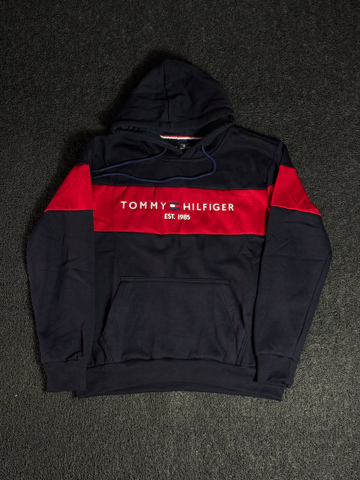 Moletom Canguru Tommy Hilfiger Masculino Azul-marinho — Conforto e Estilo